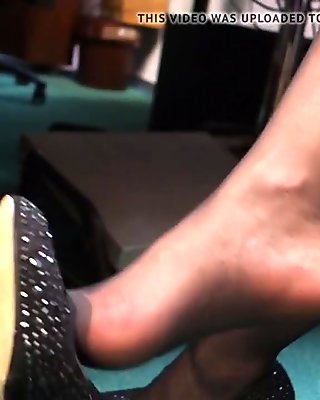 Feet in Nylon - Video 22