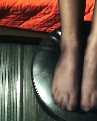 cum feet sborra nylon collant pantyhose fetish