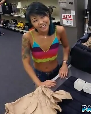 This petite Asian chick gave the pawnman a hot massage